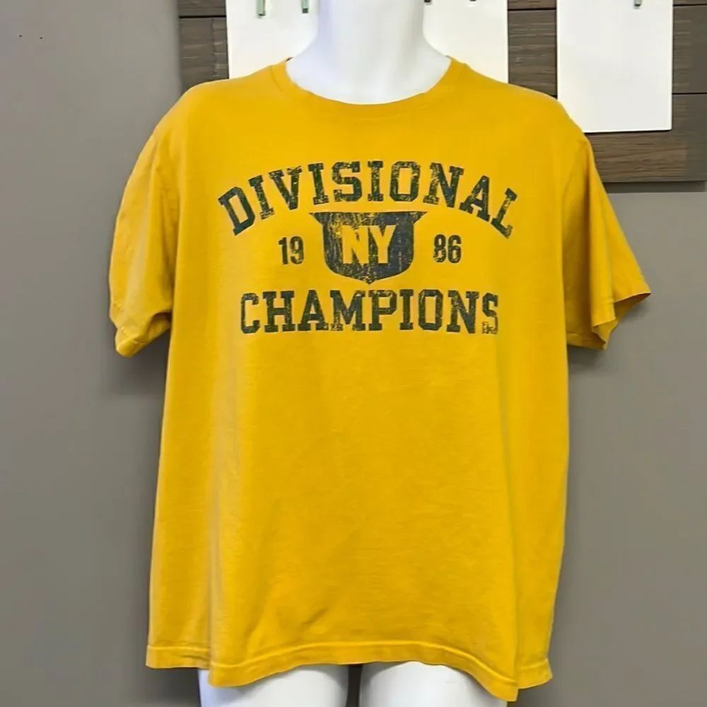 Old Navy Gold 100% Cotton Divisional NY Champions Short Sleeve Tee- XL